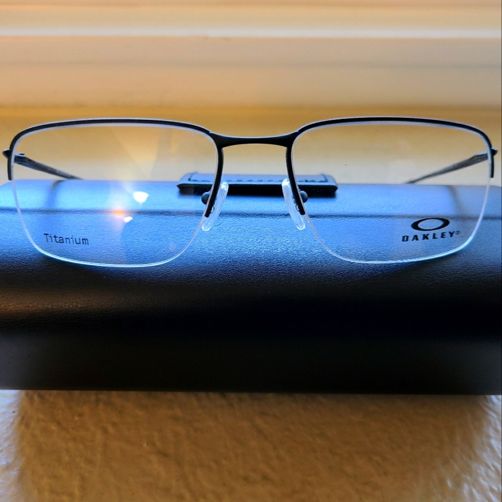 New Authentic Oakley Eyeglasses WINGBAQ 0X5148, 0156  SATIN-BLK, SIZE 56-18-136